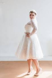 Was sind die brautkleider in der kollektion? Die 23 Besten Ideen Zu Curvy Brautkleid Kurz 50s Look Standesamt Dein Xl Brautkleid Hochzeitskleid In Ubergrosse Brautkleid Kurz Brautmode Brautkleid