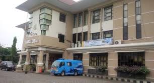 Petugas samsat akan membantu anda untuk melaksanakan proses pengesahan stnk dengan. Tak Ada Libur Cuti Natal Samsat Di Banten Tetap Buka Pelayanan Bantenhits Com