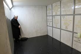 New York state court rules Sheen remains should be transferred to Peoria