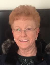 Mari Wilcox's Instagram, Twitter & Facebook