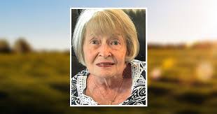 Laurie Stutzman's Instagram, Twitter & Facebook