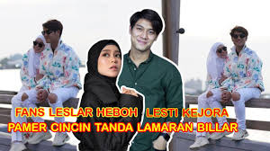 Pamer foto prewedding bareng lesty kejora, rizky billar justru dapat peringatan ini dari mbak you. Bikin Heboh Fans Leslar Lesti Kejora Pamer Cincin Tanda Lamaran Risky Billar Youtube
