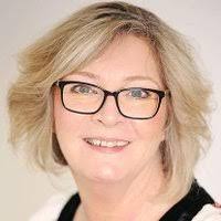 Vanessa Nicholls's Instagram, Twitter & Facebook