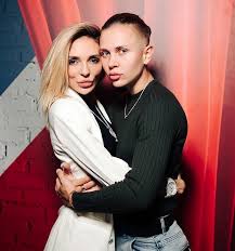 Кто такая, и чем занимается. Kak Na Samom Dele Vyglyadit Devushka Znamenitoj Pacanki Ksenii Milas
