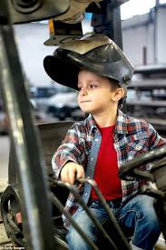 Prime minister scott morrison said the federal government will no longer pursue tweaks to workplace health and safety laws allowing minors to . Nzmncmsagz Knm