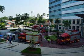 Mohd zulkifli bin tan sri mohd ghazali (h) support staff total students: Latihan Kebakaran Di Bangunan Menara Razak Utm Kuala Lumpur Bahagian Keselamatan Divi