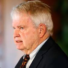 Richard Lamm, three-term governor of Colorado, dies at 85