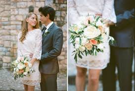 With so many colorful blooms to choose from, it's easy to get overwhelmed when it comes to choosing the perfect wedding flowers for your big day. Rustic Countryside Spring Wedding Inspiration