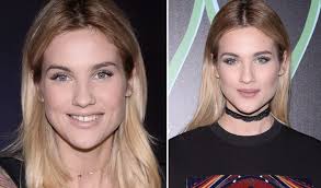 People who liked karolina gilon's feet, also liked Karolina Gilon Znowu Majstrowala Cos Przy Twarzy Foto Zeberka