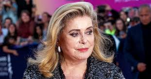 Considérée comme l'une des plus grandes actrices françaises de sa génération et de la seconde partie du xx e siècle, elle est l'égérie de réalisateurs comme jacques demy, françois truffaut ou andré téchiné. I8iheatuzstoem