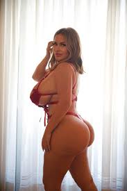 Olyria Roy в X: „70% off for my hottest content 🔥HURRY!  t.comkrRGm1O1Y t.codMxfQyZ5J5“  X