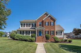 Cazamidlothian Comingsoon 3831 Brennen Robert Pl Glenn Allen Va 23060 5br 4 5ba 450 000 Gorgeous Renovated Home Impeccably Ma House Styles Mansions House