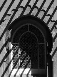 File:بوابة قصر الامير عمر طوسون - فنون جميلة اسكندرية.jpg - Wikimedia  Commons
