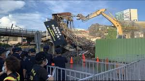 Jun 07, 2021 · 廣州市南沙區調整分級分類防控工作，全區城市公交、地鐵、高鐵、計程車、網約車、長途客運、高快速路、碼頭，按照疫情防控常態化健康管理的. å»¶å®•1å¹´å—éµåœ°ä¸‹åŒ–æ²¿ç·šä½æˆ¶é¦–æ³¢å¼·åˆ¶æ‹†é™¤