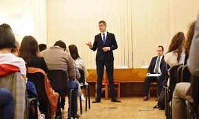 Majoritatea ,,oamenilor de cultura din lista lui palada au fost abonati la sinecuri grase oferite de stat. Portretul Lui Barna Desenat De O Usr IstÄƒ Mediocru Patentat Pus De O GaÈ™cÄƒ De SecuriÈ™ti