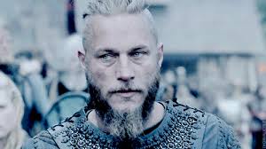 Travis fimmel was born near echuca, victoria, australia, to jennie, a recreation officer for the disabled, and chris, a cattle farmer. 10 Vikings Gifs Gif Abyss