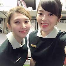 bonnie linさんはinstagramを利用しています 頭髮被稱讚梳得不錯 partrol 可以先來杯咖啡嗎 四小時snack吃不停 已累 crewlife cabincrew evaair ap日常 商務艙 love flightat ca 美人 客室乗務員 フライトアテンダント