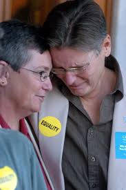 State Supreme Court OKs same-sex marriages