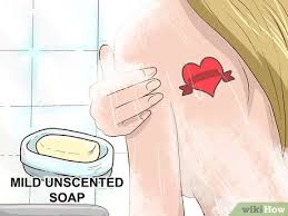 Mit dem bbc von hinten doggy interracial einer latina. Mit Einem Neuen Tattoo Duschen 15 Schritte Mit Bildern Wikihow