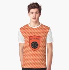 Bekijk meer ideeën over vrouwenvoetbal, voetbal, voetbal meisjes. Netherlands Graphic T Shirt T Shirt Tees Mens Tops