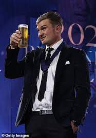 Jun 01, 2021 · brownlow beast 'to be considered' for blockbuster; B5v1f 9a1gawym