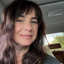 Is he throwing shade? //  https://www.whiskeyriff.com/2025/08/06/fans-think-oliver-anthony-is-taking-a-shot-at-tyler-childers-in-your-love-on-unreleased-track-hank/