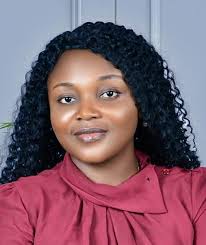 PLEASE I NEED YOUR INPUT HERE There's a heated argument about who is the  actual king of the jungle between the lion and the tiger. Yeah yeah yeah, I  know they told