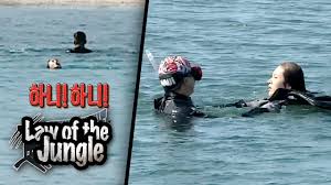 Law of the jungle episode 390 | doyoung. Gary Caught A Giant Octopus The Hard Way Law Of The Jungle Ep 432 Youtube
