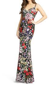 Mac duggal gowns , maxi dresses and cocktail dresses are offered in sweeping silhouettes and dramatic cuts that will satisfy any fashionista's black tie or cocktail attire needs.first established in 1985, mac duggal gowns are flattering options for women sizes 0 to 30. Mac Duggal Floral Embroidered Gown Nordstrom