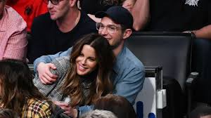 While still a student at the university of oxford, she made her film debut in 1993 with much ado over nothing. Kate Beckinsale Has The Most Hilarious Response When Asked If Her Pda Pal Is Her Son Wfaa Com