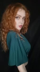 Amanda Quattlebaum's Instagram, Twitter & Facebook