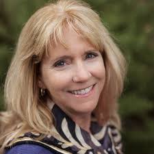 Karen Foster's Instagram, Twitter & Facebook