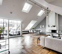 Der kauf eines hauses oder einer wohnung geht dank realigro.de einfacher und schneller denn je vonstatten. Stunning Attic Apartment In Stockholm Dust Jacket Wohnung Haus Innenarchitektur Innenarchitektur