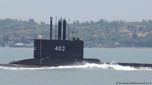 The navy has asked for help from australia and singapore as it searches for the vessel. Bwbk Qrds6bj4m