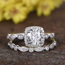 Each of our vintage wedding bands features an exquisitely bold and intricate design. 1 5 Carat Pear Shaped Moissanite Bridal Sets White Gold Bbbgem