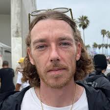 Jake Hayes's Instagram, Twitter & Facebook