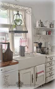 Look at using shades of soft white, cream, stone or pale grey as a background. 42 Gorgeous Modern Farmhouse Kitchens Shabby Chic Cabinet Shabby Chic Kitchen Chic Home Decor