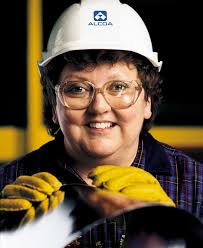 To Alcoa Shareholders: Alcoa begins the 21st century with an unprecedented  show of strength. In 1999 we posted record revenues,