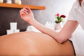 Aside from its therapeutic effects, lomi lomi helps in increasing the spiritual energy and personal power, also called mana, of the client. Lomi Lomi Nui Traditional Hawaiian Massage Massage Temdesin