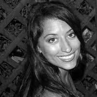 Danielle Larsen's Instagram, Twitter & Facebook