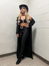 My Trish Stratus cosplay : rWWE