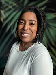 Tina Cargill's Instagram, Twitter & Facebook