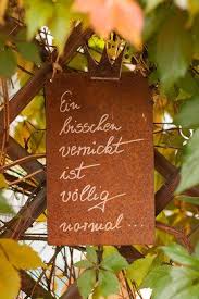 Die Schonsten Ideen Fur Deine Gartendeko Topfblumen Spruche Garten Gartenfiguren