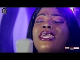 Lady Nel- Tsie Me Moborsu (COVER)