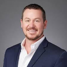 Anna Kizer's Instagram, Twitter & Facebook