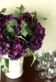 Plum Hydrangeas In Cream Ceramic Vase Flower Arrangement Flower Vase Arrangements Hydrangea Flower Arrangements Beautiful Hydrangeas