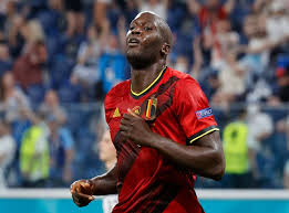 Romelu menama lukaku bolingoli is a belgian professional footballer who plays as a striker for premier league club chelsea and the belgium n. Romelu Lukaku Chelsea Complete Signing Of Striker From Inter Milan The Independent
