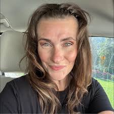 Easy way to get meat out from a tube #lifehack #cookinghack #foodhack