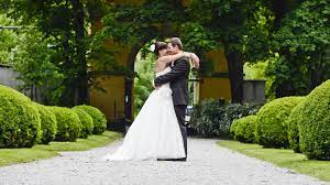 We did not find results for: Dieses Brautkleid Wird Im Netz Gefeiert Wegen Eines Praktischen Details Stern De