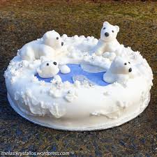 Finnish christmas date bundt cake with whiskey — my blue&white kitchen. Northern Lights And Polar Bears Christmas Cake 2019 The Last Krystallos
